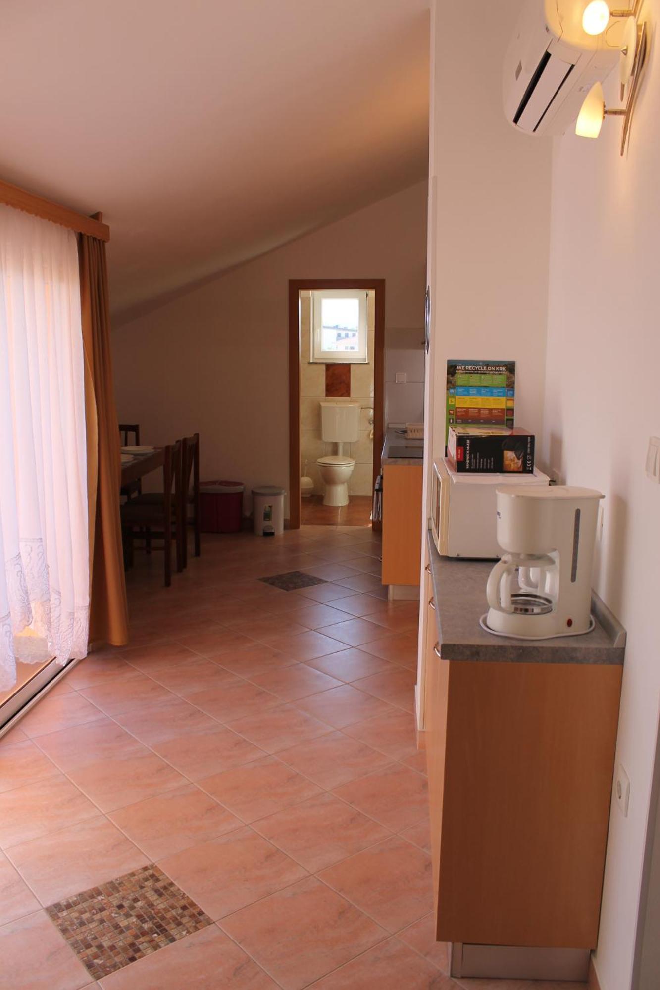 Apartmani Mladenka Malinska Exterior foto
