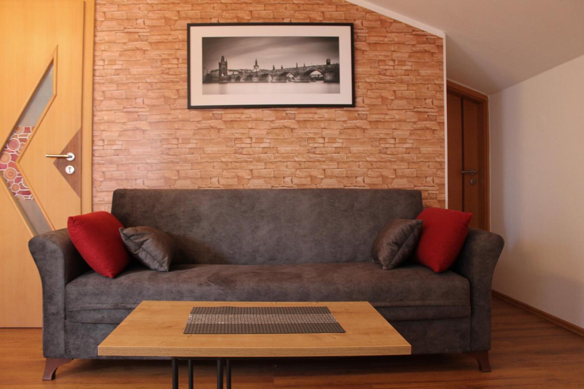 Apartmani Mladenka Malinska Exterior foto